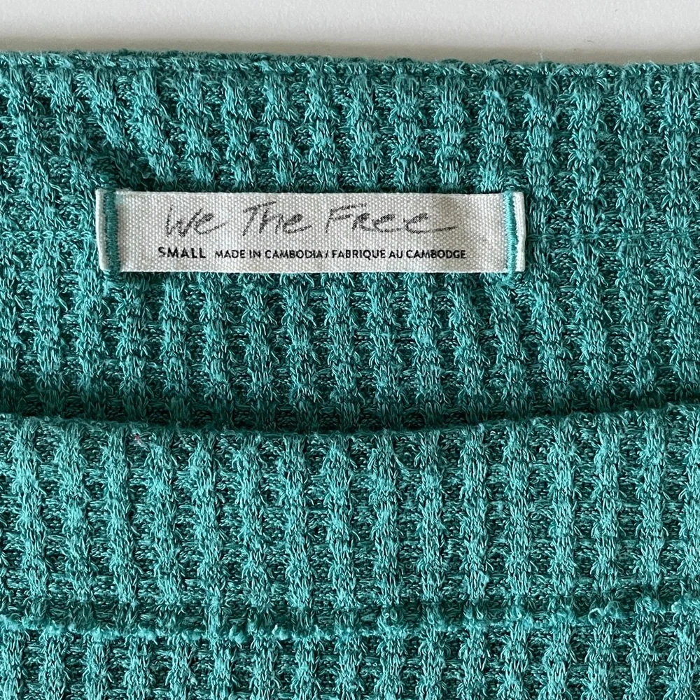 Free People North Shore Waffle Top Oversized Thermal Pullover Tunic Green
